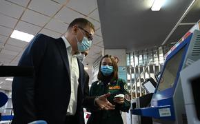 Алексей Текслер посетил самый большой на Южном Урале центр вакцинации