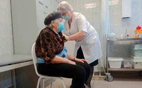 В Хабаровском крае людей старше 60 лет обязали вакцинироваться от COVID-19
