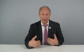 Депутат Рашкин попал в больницу на нервной почве