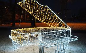 В Челябинске к Новому году установили 25 новых световых фигур