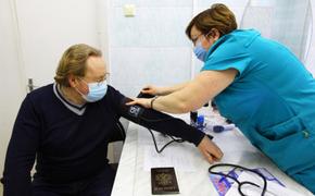 Более пяти тысяч челябинцев сделали прививку от ковида в выходные
