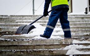 В Челябинске за плохую уборку снега начали штрафовать управляющие компании