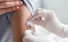 Педиатр Екатерина Чернышова: «Пока мы «изведаем» вакцину, полстраны вымрет»