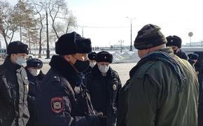 В Амурской области оштрафовали ветерана за возложение цветов к мемориалу Победы