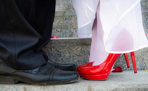 Южноуральцы предпочитают заключать браки в красивые даты