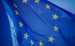 Reuters сообщает, что Евросоюз работает над пятым пакетом антироссийских санкций и над нефтяным эмбарго