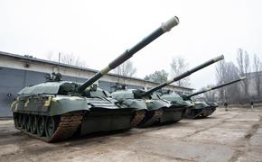 The New York Times: США вместе с союзниками хотят поспособствовать передаче Украине советских танков