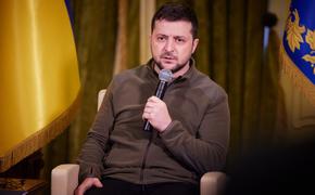 Зеленский заявил, что Украина получает «мало оружия»