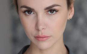 Актриса Ева Авеева: «Сейчас нужны героини, которые выглядят измождённо»