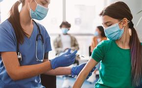 Верховный суд РФ запретил подросткам вакцинироваться от COVID-19 без согласия родителей