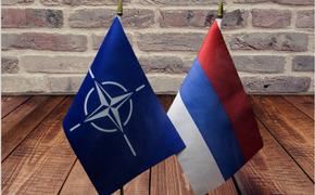 Прокси-война НАТО с Россией в итоге мало отличается от прямой войны