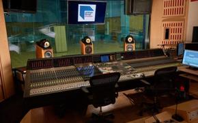 «Эбби-Роуд»: что помнят стены легендарных студий звукозаписи и как они живут сейчас