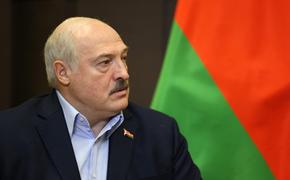 Лукашенко заявил, что Польша, Латвия и Литва наращивают военные силы у белорусских границ