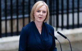 Уволенный министр финансов Великобритании Квартенг предрек отставку премьера Трасс в течение нескольких недель
