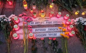 Советский памятник в Даугавпилсе снесен: власти Риги отдали приказ – не церемониться с непокорными