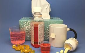 Врач-терапевт Ярцева заявила, что важно не увлекаться растворимыми препаратами от простуды