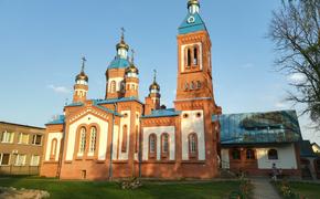 Правительство Латвии изо всех сил пытается оторвать ЛПЦ от Московского Патриархата