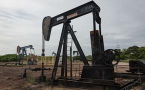 США ослабили санкции в отношении Венесуэлы и разрешили компании Shevron импорт нефти из этой страны