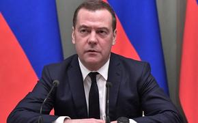 Медведев: противниками России являются не украинцы, а те, кто внедряет нацистскую идеологию