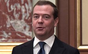 Медведев выразил мнение, что Россия и Куба в современных условиях должны помогать друг другу