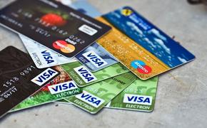 Кроты в банках сдают мошенникам информацию о новых картах