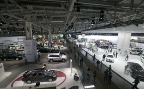 Глава Минпромторга Мантуров: производство автомобилей в России по итогам 2022 года достигнет более 600 тысяч единиц   