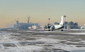 В хабаровском аэропорту у самолета лопнуло шасси при посадке