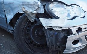 В Петербурге в воскресенье случилась авария с участием нескольких автомобилей