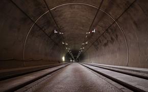 Проезд по тоннелю петербургской дамбы с Финской стороны ограничен