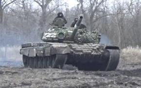Российские танкисты расстреляли опорный пункт ВСУ с расстояния  10 км