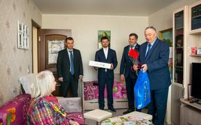 Депутат ЗСК Игорь Брагарник посетил ветеранов-блокадников
