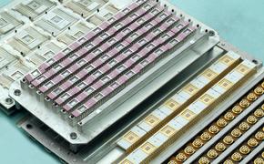 В Минпромторг сообщили, что производство чипов для электронных загранпаспортов в России не приостанавливалось