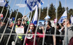 The Times of Israel: протестующие против судебной реформы заблокировали депутатам Кнессета выходы из их домов