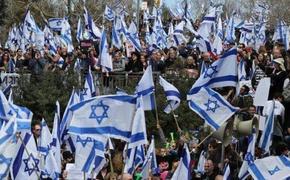 400 тыс. израильтян вышли на улицы против судебной реформы