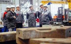 На челябинских заводах начали поднимать зарплаты работникам
