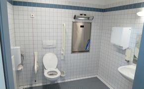 Вильнюс: в общественном туалете нашли труп мужчины, который пролежал там 12 дней