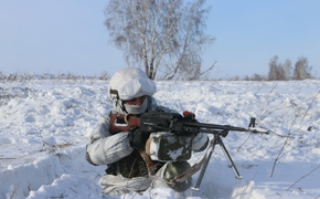 Российские артиллеристы ликвидировали под Кременной украинскую БМП 