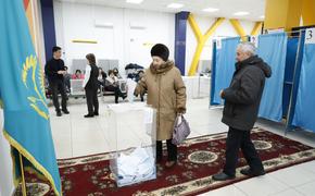 На парламентских выборах в Казахстане, по данным экзитполов, лидирует правящая партия «Аманат»