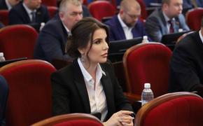 Депутат Галина Головченко подняла вопрос о наркотрафаретах на зданиях