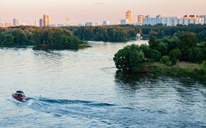 Утечка топлива в Москва-реку произошла на западе столицы