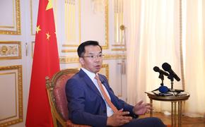 Посол КНР в Париже Лю Шайе считает, что США в отличие от России и Украины не желают прекращения конфликта