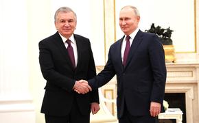 Путин побеседовал в Кремле с президентом Узбекистана Мирзиеевым