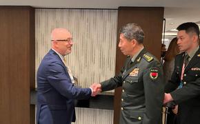 Bloomberg: Резников и Ли Шанфу во время встречи в Сингапуре договорились о расширении военных связей Украины и Китая
