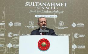 Эрдоган обсудил по телефону с Зеленским идею создания «международной комиссии» по расследованию разрушения Каховской ГЭС