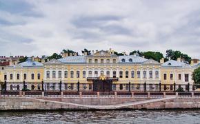 Фонтанный дом в Петербурге закрыли на несколько дней для посетителей