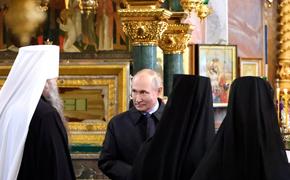 Владимир Путин посетил Свято-Троицкий Серафимо-Дивеевский женский монастырь