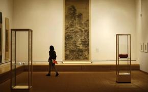 Древний китайский фарфор стоимостью 1 миллион евро был украден из музея