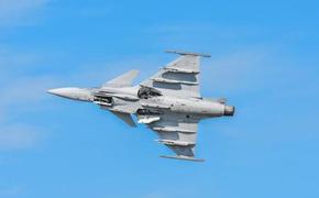 Игнат: ВСУ хочет получить шведские истребители Gripen и американские F-35