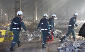Хабаровские спасатели отработали ликвидацию обрушения многоэтажек