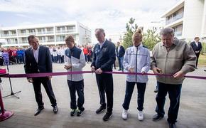 Аллея славы отечественного волейбола и новый спорткомплекс открылись в Анапе